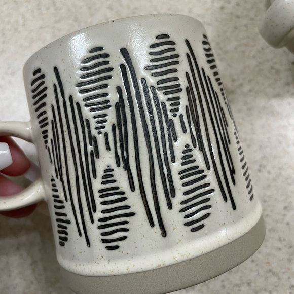 World Market stoneware mug set - Picture 9 of 10